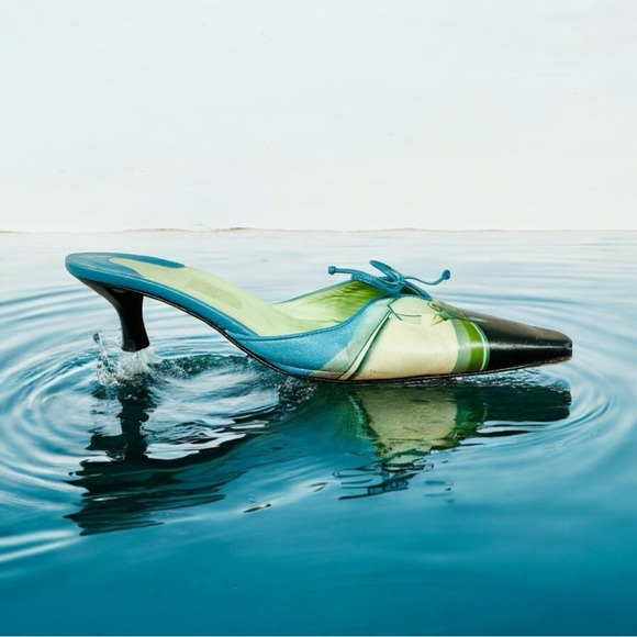 Icon Wearable Art Teal Green Mules Slides Shoes 8.5 - Picture 8 of 14